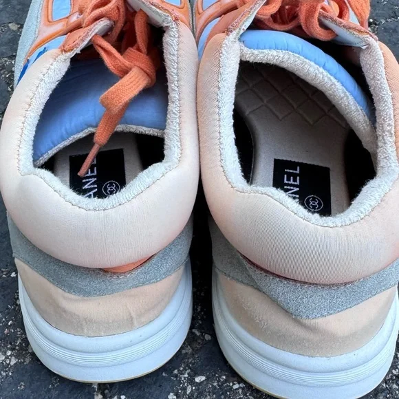 Chanel CC logo orange and blue Leather & Suede Sneakers - Picture 7 of 11